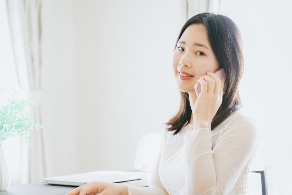 電話占いを無料で体験するなら｜電話占いリノア